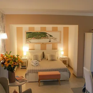  Apartment Rotone